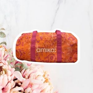 Stylish Amika Signature Duffle Bag